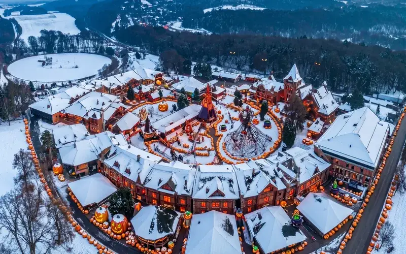 Luftaufnahme Hallowinter
