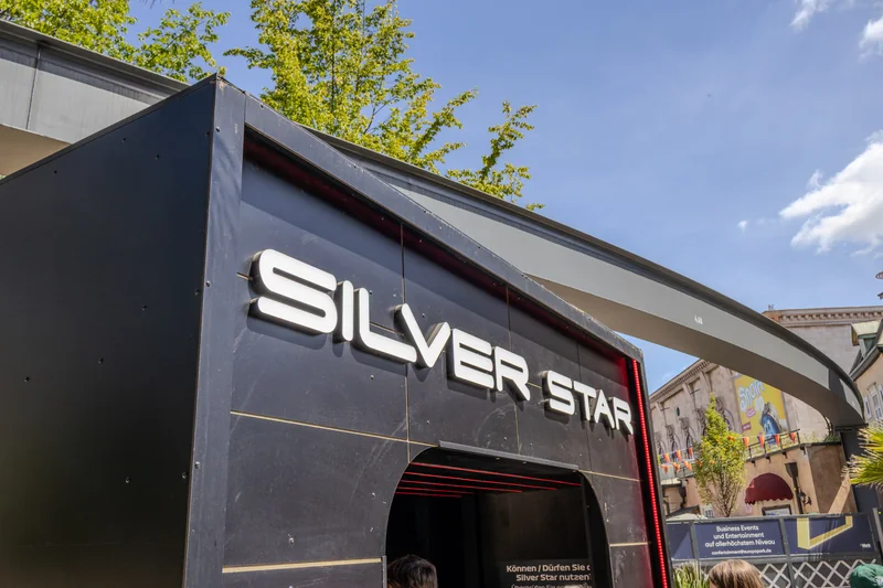 Bereich Monaco, Achterbahn Silver Star Eingang im Europa-Park